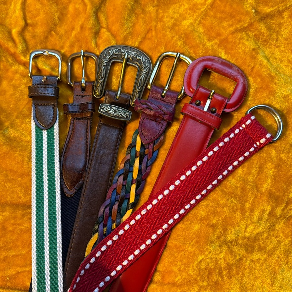 6 Retro Belts S/M
